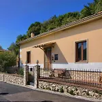Casa vacanze Scappo In Umbria, Il Tuo Nido Fornole